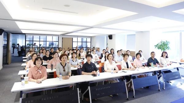 常州妇联一行到访家与家，共筑妇女儿童工作连心桥