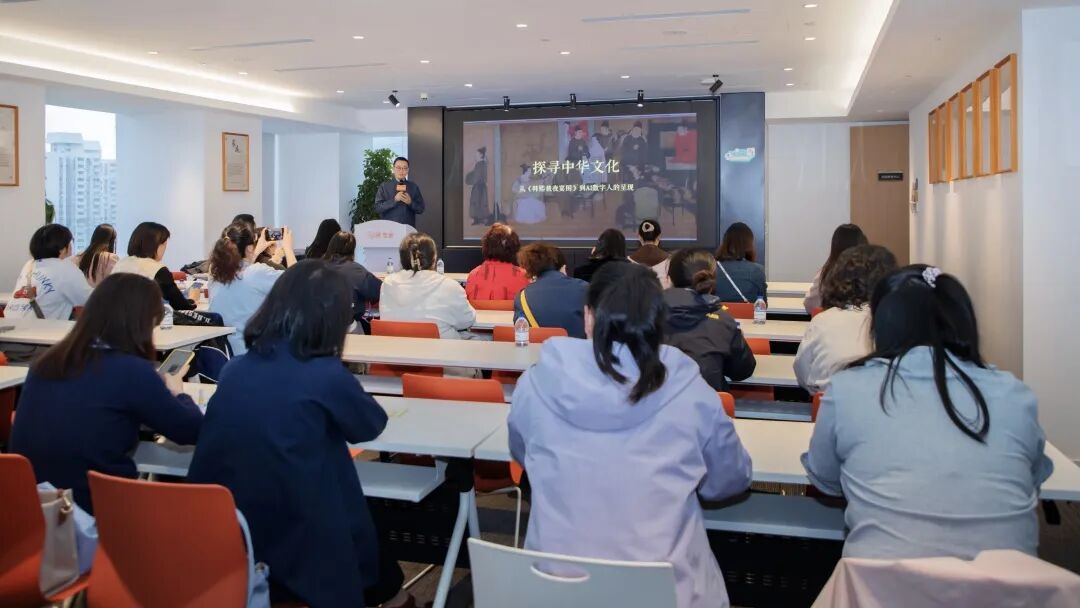 徐汇区“家+书屋”配送课程走进家与家